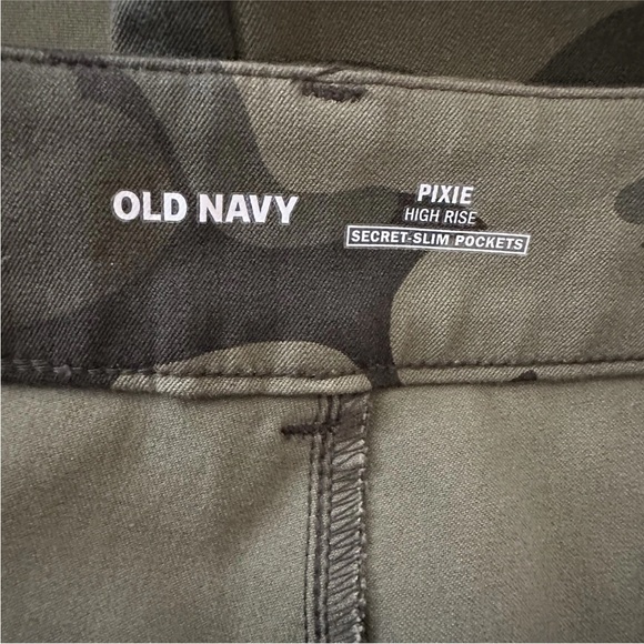 Old Navy Pixie Pants Sz 16 High Rise Skinny Leg Secret Slim Pockets Olive Green - Picture 10 of 11
